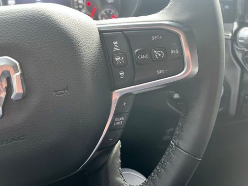 Used 2025 RAM 1500 Laramie image 27