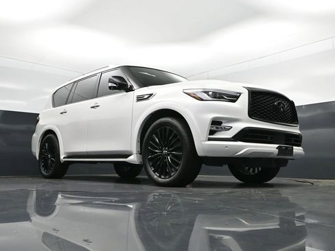 Used 2022 INFINITI QX80 Sensory w/ Cargo Package image 47