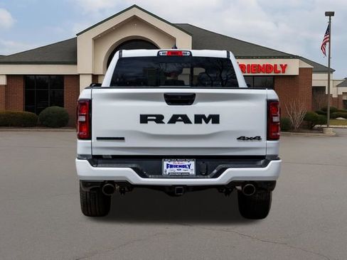 Used 2026 RAM 1500 4x4 Crew Cab image 6