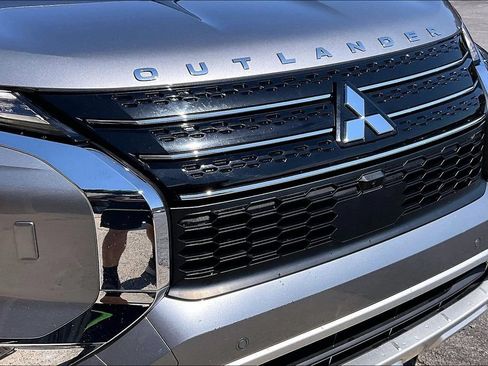 Used 2022 Mitsubishi Outlander SEL AWD/4WD image 29