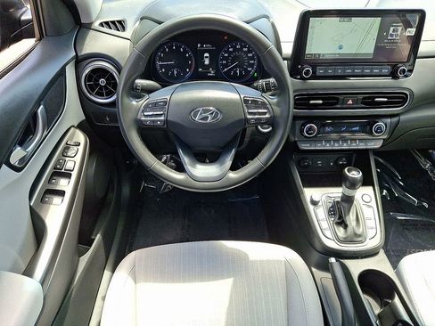 Used 2023 Hyundai Kona SEL w/ Convenience Package AWD/4WD image 11
