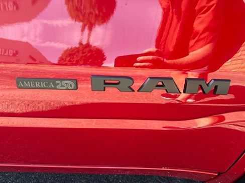 New 2026 RAM 1500 Laramie AWD/4WD image 13