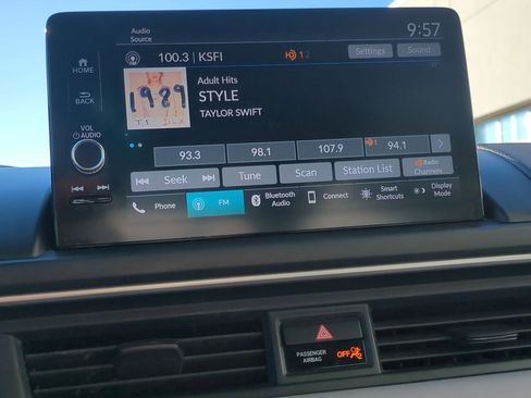 Used 2023 Honda Pilot EX-L image 25