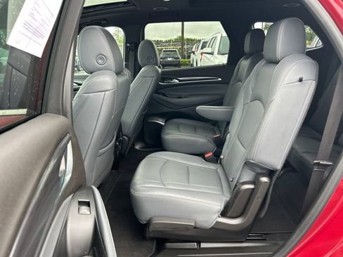Used 2023 Buick Enclave Essence w/ Experience Buick Package FWD image 17