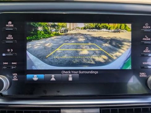 Used 2021 Honda Accord LX image 38