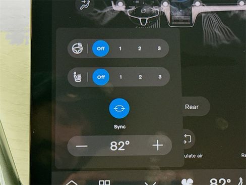 New 2025 Volvo EX90 Plus w/ Protection Package Premier image 20