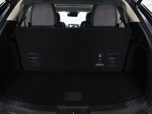 Used 2021 MAZDA CX-9 Touring w/ Touring Premium Package AWD/4WD image 16