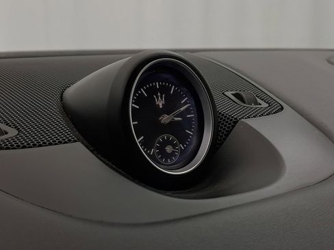 Used 2019 Maserati Levante S image 26