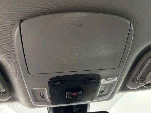 Used 2024 Toyota Camry SE FWD image 28