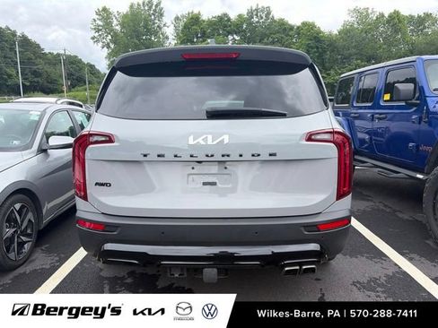 Used 2022 Kia Telluride SX w/ SX Prestige Package AWD/4WD image 11
