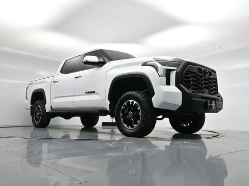 Used 2024 Toyota Tundra SR5 image 43
