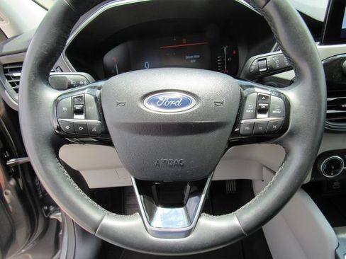Used 2024 Ford Escape Active AWD/4WD image 32