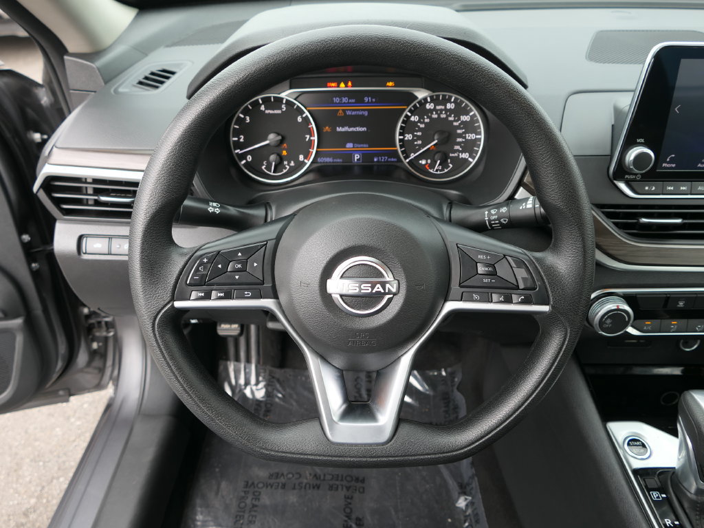 Used 2024 Nissan Altima 2.5 SV FWD image 15