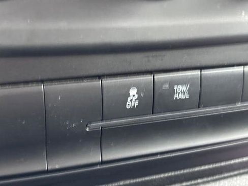 Used 2024 RAM 1500 Classic SLT image 22