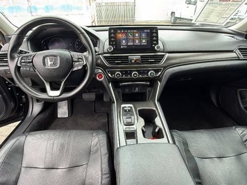 Used 2018 Honda Accord EX-L image 18