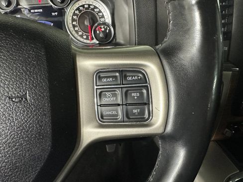 Used 2016 RAM 1500 Laramie w/ Convenience Group AWD/4WD image 12