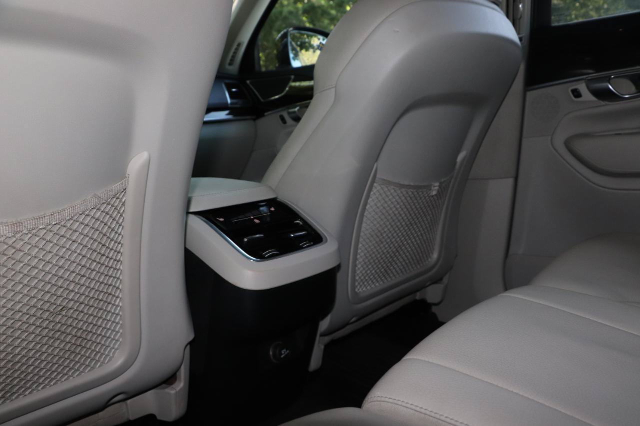 Used 2019 Volvo XC90 T6 Momentum w/ Advanced Package AWD/4WD image 29