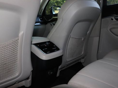 Used 2019 Volvo XC90 T6 Momentum w/ Advanced Package AWD/4WD image 29
