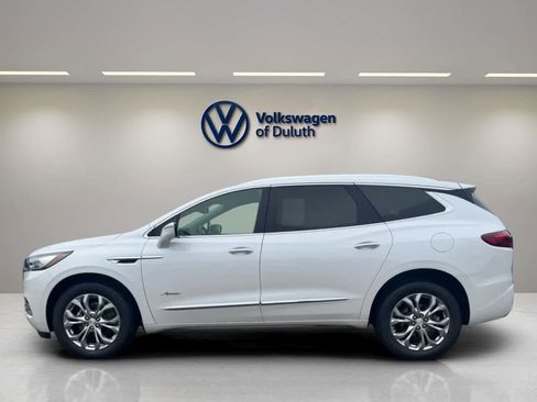 Used 2021 Buick Enclave Avenir image 2