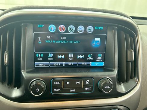 Used 2018 Chevrolet Colorado LT image 14