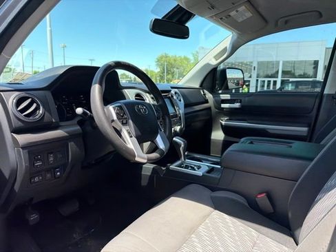 Used 2019 Toyota Tundra SR5 w/ TRD Sport Package AWD/4WD image 17