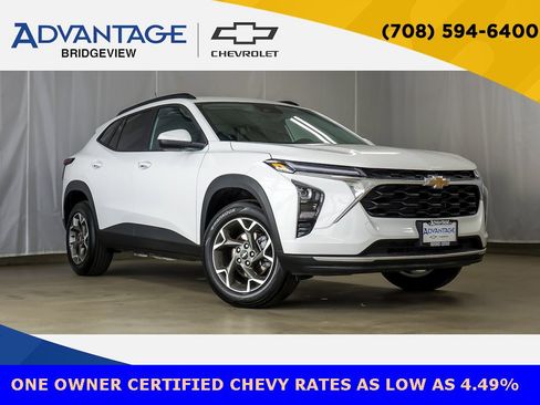 Used 2025 Chevrolet Trax LT w/ LT Convenience Package image 1