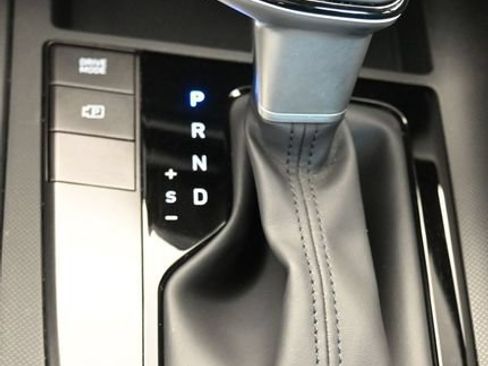 Certified 2025 Hyundai Elantra Sport FWD image 34