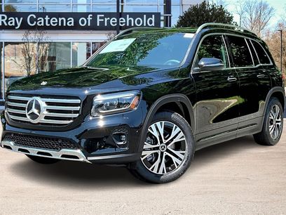 New 2025 Mercedes-Benz GLB 250 4MATIC