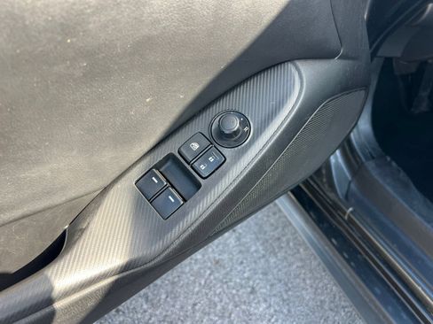 Used 2019 MAZDA MX-5 Miata RF Grand Touring RWD image 26