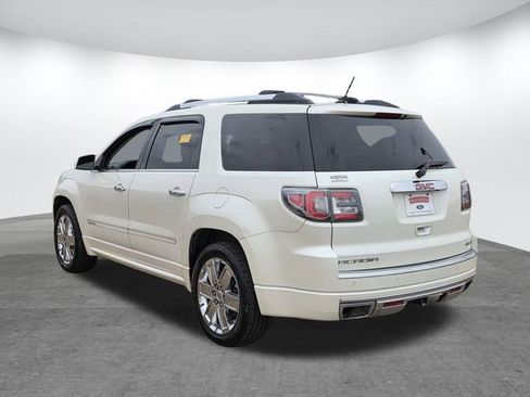 Used 2014 GMC Acadia Denali image 3