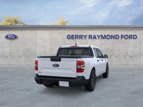 New 2025 Ford Maverick XLT w/ Equipment Group 301A image 9