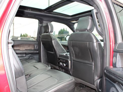 Used 2018 Ford Expedition Max Limited w/ Equipment Group 302A AWD/4WD image 16