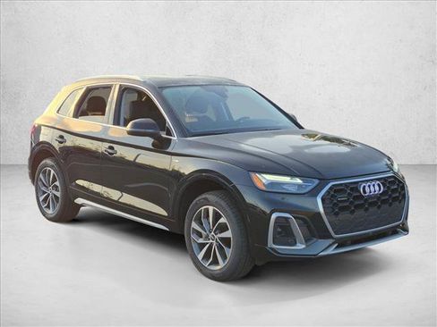 Certified 2023 Audi Q5 2.0T Premium Plus w/ Premium Plus Package AWD/4WD image 3