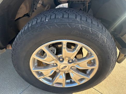 Used 2019 Ford Ranger Lariat w/ Equipment Group 501A Mid image 9