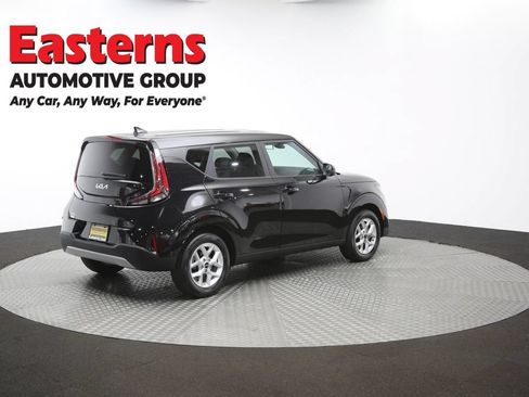Used 2025 Kia Soul LX w/ LX Technology Package FWD image 39