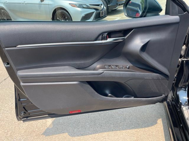 Used 2024 Toyota Camry SE FWD image 20