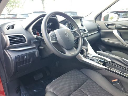 Used 2019 Mitsubishi Eclipse Cross ES image 13