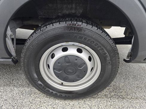 Used 2017 Ford Transit 150 148 Low Roof RWD image 28