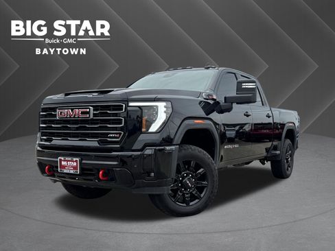 Used 2025 GMC Sierra 2500 AT4 AWD/4WD image 1