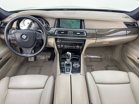 Used 2013 BMW 750Li image 12