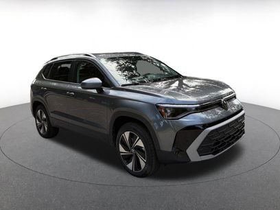 Used 2025 Volkswagen Taos SE