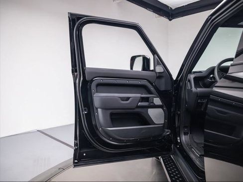 Used 2024 Land Rover Defender 130 Outbound image 25
