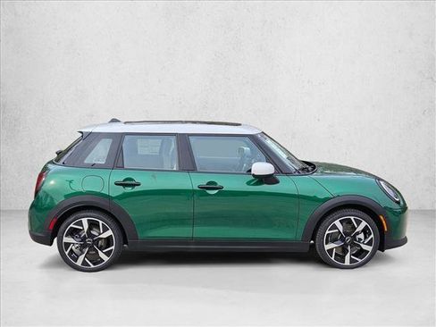 New 2026 MINI Cooper 4-Door Hardtop image 4