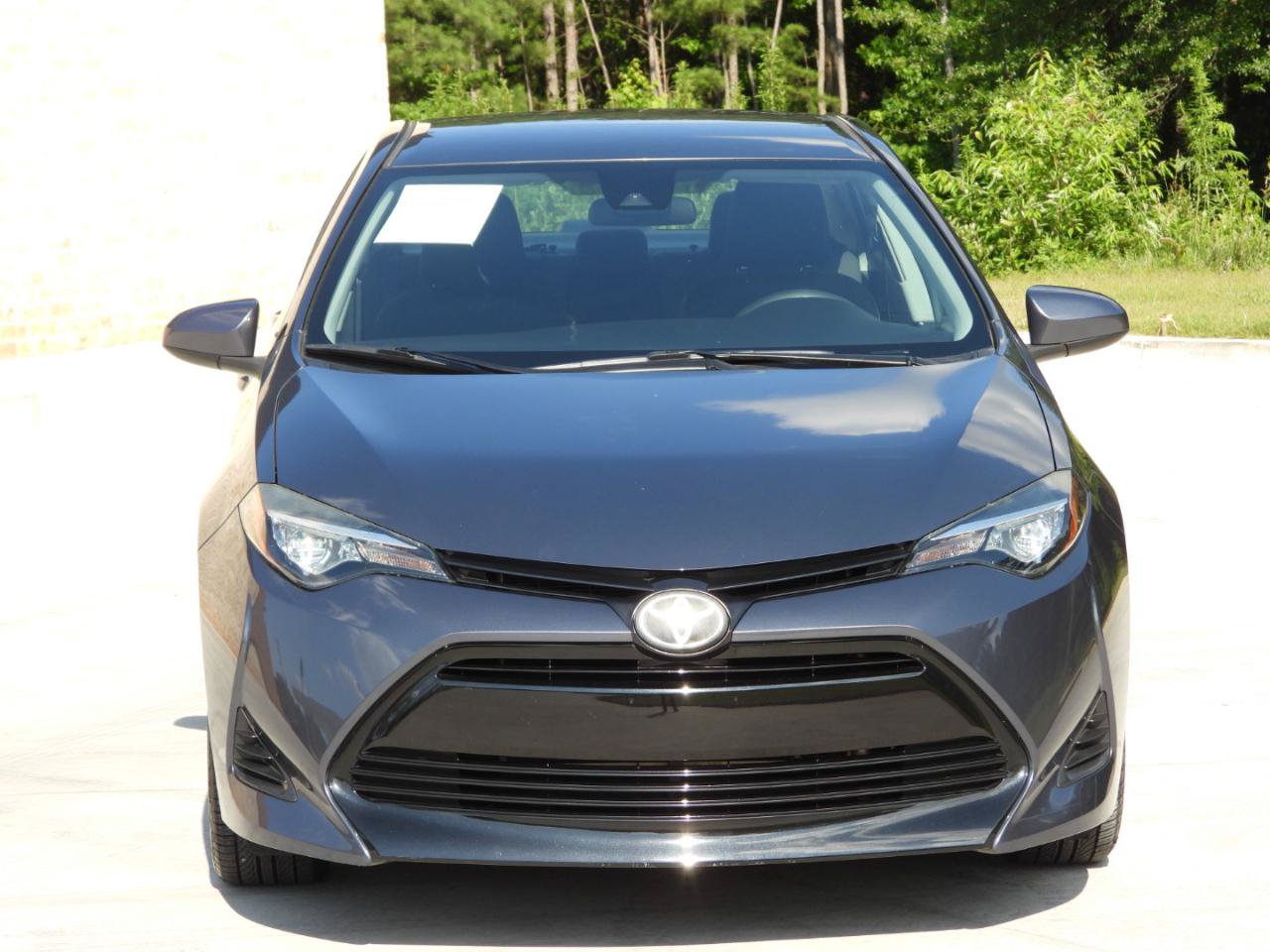Used 2019 Toyota Corolla LE FWD image 26