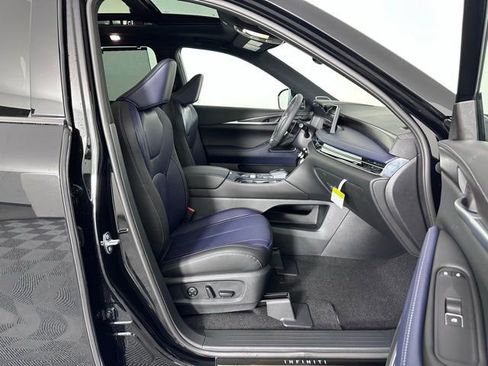 Certified 2026 INFINITI QX60 Sport w/ Dark Cargo Package AWD/4WD image 30
