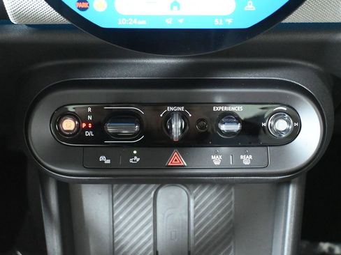 Certified 2025 MINI Cooper S image 20