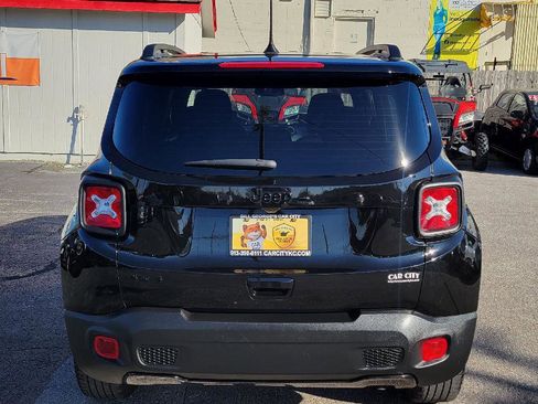 Used 2022 Jeep Renegade Altitude w/ Convenience Group image 23