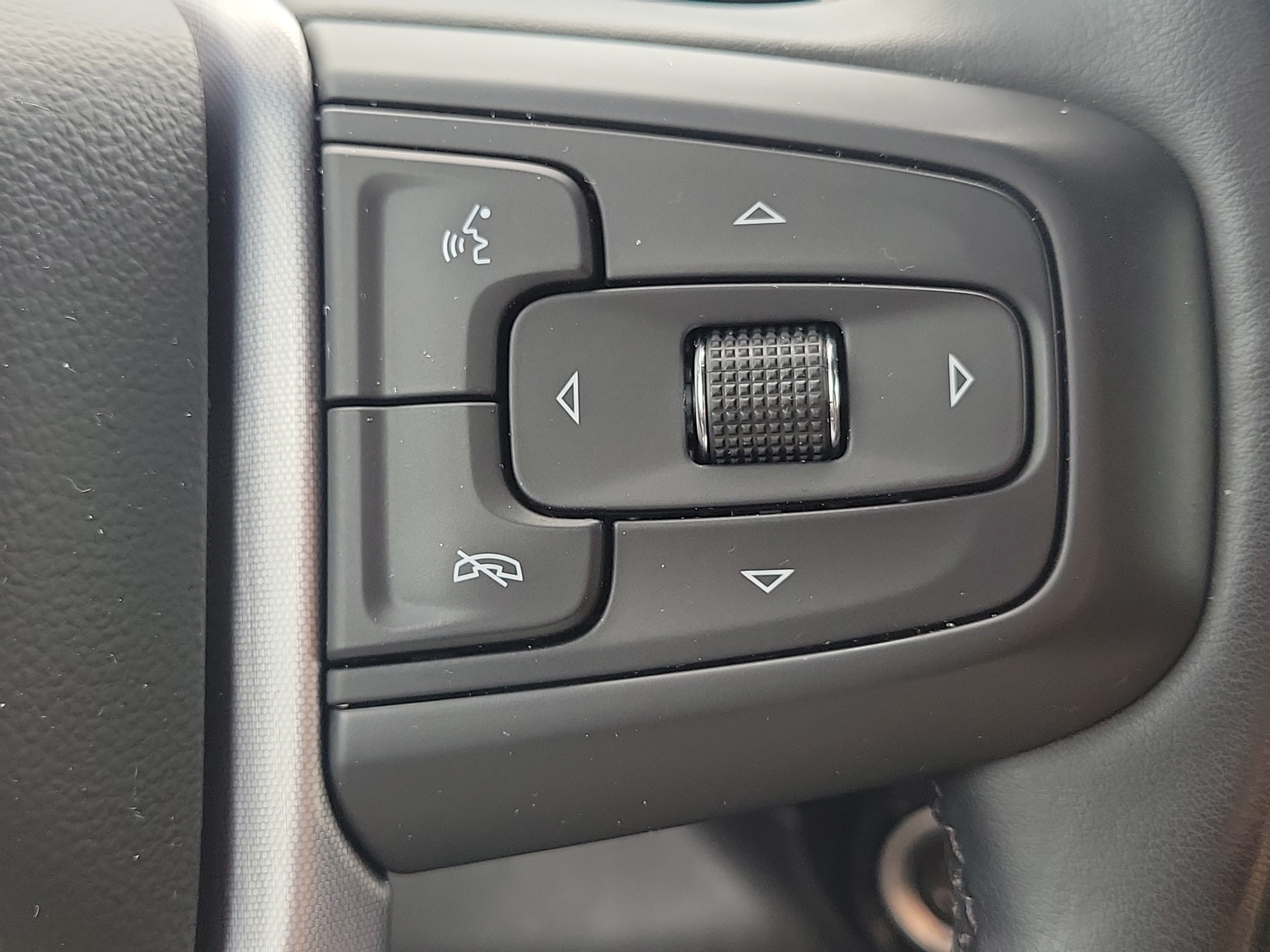 Used 2024 GMC Sierra 2500 SLE w/ SLE Value Package; AWD/4WD image 23
