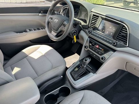 Used 2018 Hyundai Elantra SEL image 13