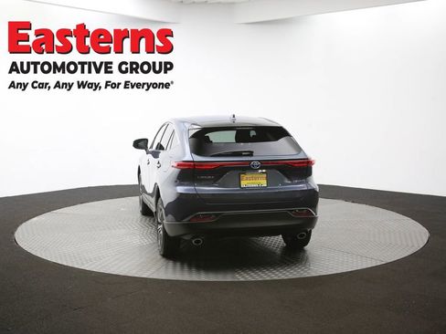 Used 2024 Toyota Venza LE image 36